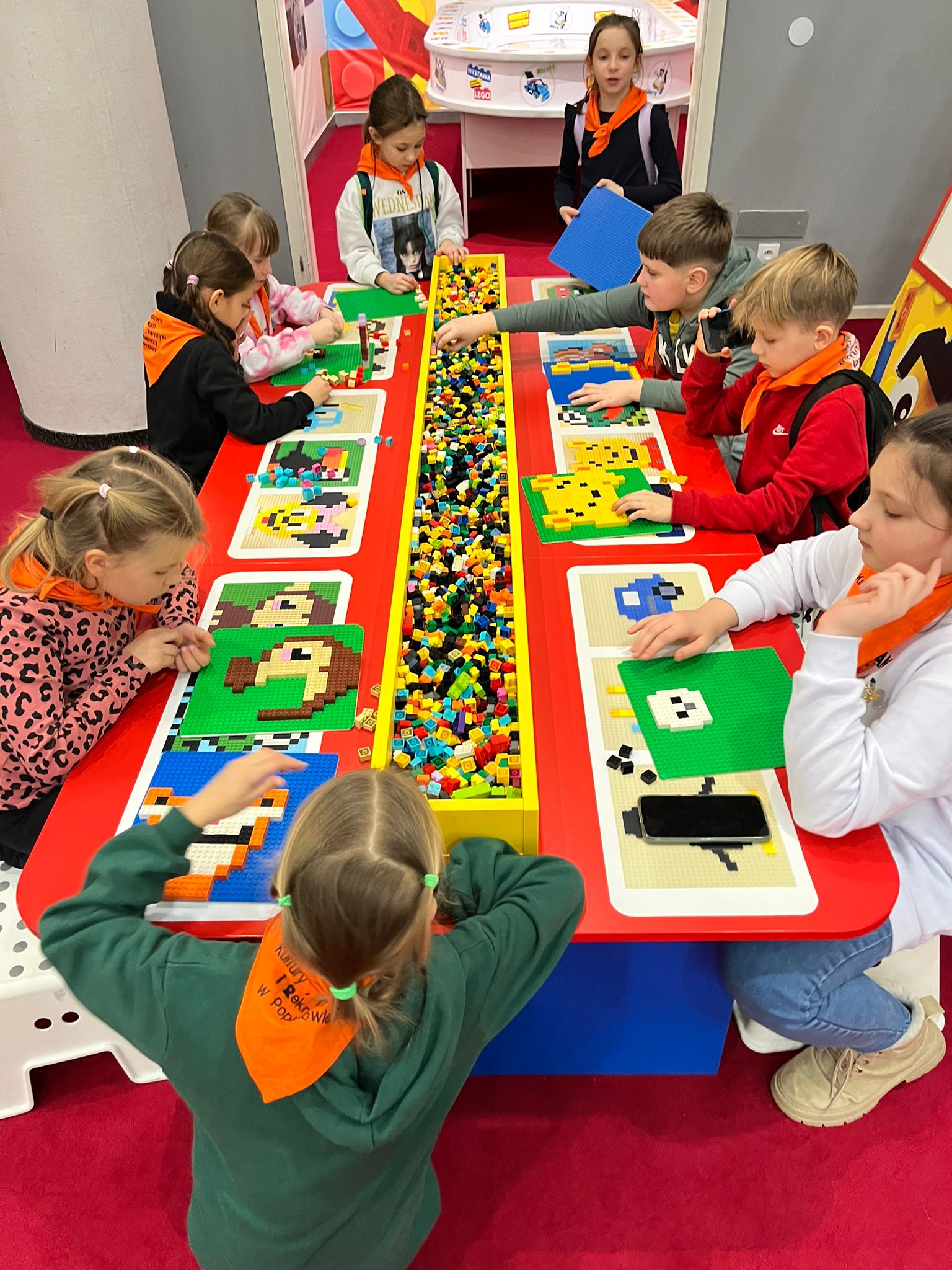 Wycieczka na wystawę klocków Lego 